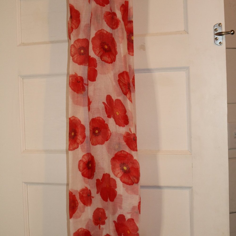 Poppys Scarf